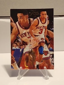 1994-95 Flair #104 John Starks New York Knicks - Picture 1 of 2