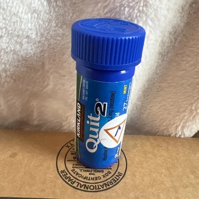 Pastillas para dejar de fumar 2 mg Kirkland Signature 27 piezas como nuevas selladas 12/25 Foto 1 de 3
