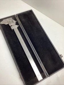 VINTAGE THE L.S. PINZA STARRETT & Co Nº 122 VERNIER 12 pulgadas. En estuche original. - Imagen 1 de 10