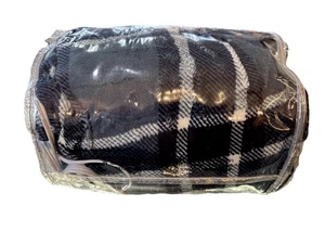 BIDDEFORD Heated Plush Throw Blanket 50x62 blue cream plaid rev navy Microplush  - Picture 1 of 5