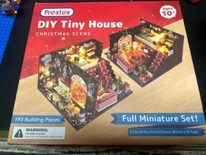 DIY Tiny House Weihnachtsszene 193 Teile Neu - Bild 1 von 2