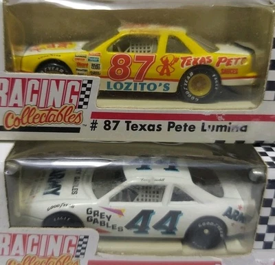 Coleccionables Joe Nemechek #87 Texas Pete y #44 ARMY Revell 1:64 Revell Racing  Foto 1 de 4