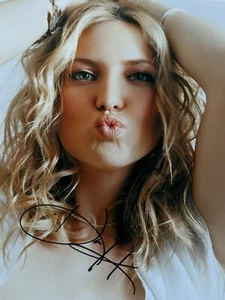 Kate Hudson original handsigniertes handsigniertes 8 x 10 Farbfoto SCHÖN! - Bild 1 von 2