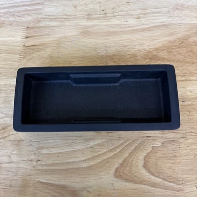 Pontiac GTO 2004-2006 consola central bandeja de almacenamiento de goma inserto usado GM 92109103 Foto 1 de 4