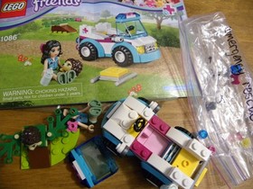 LEGO Friends 41086  Vet Ambulance Complete w/ Mini Fig Instruction Manual Extras