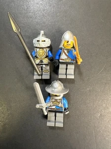 3x LEGO Castle Fantasy Era Crown Knight Minifigure - cas336 Lot Minifigures RARE - Picture 1 of 1