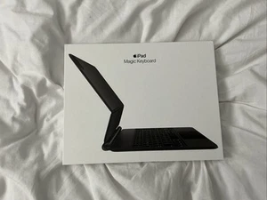 Original Apple Magic Keyboard für iPad Pro 11 Zoll (1.-4. Gen), iPad Air 4./5. - Bild 1 von 6