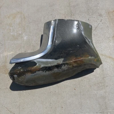 1967 1968? Bisel de luz trasera de extensión de panel de cuarto Mercury Cougar OEM Foto 1 de 4