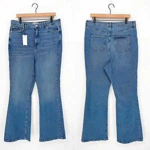 NWT New Look Women’s 14 Curves High Rise Bootcut Jeans - Picture 1 of 11