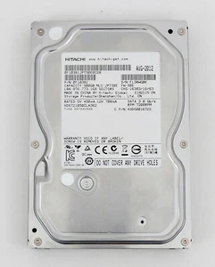 HITACHI HDS721050CLA362 500GB 7200RPM 3.5" SATA Desktop Hard Drive 0F10381 - Picture 1 of 3