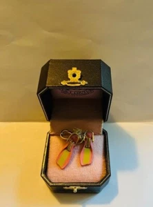 JUICY COUTURE "FLIPPERS" CHARM W/ BOX #YJRU2481-- LOOK @ THIS ONE!!! - Picture 1 of 5