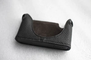 Funda de media cámara de cuero genuino hecha a mano para Konica Hexar RF B - Imagen 1 de 8