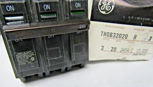 ✌️NEW GE CIRCUIT BREAKER 3 POLE THQB32020 20 AMPS 240 VOLTS - Picture 1 of 5