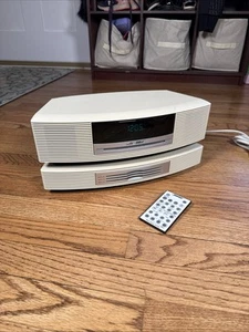 Bose Wave Music System CD AM/FM Radio AWRCC2 + 3 Disc Multi CD Changer - Picture 1 of 15