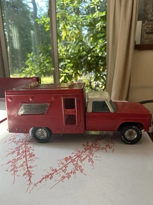 Vintage Nylint Chevy Emergency Truck Red Ambulance #4130  16” Pressed Steel - Image 1 of 4