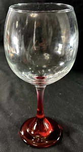 "Copa de vino soplada a mano tallo rojo rubí tazón transparente 8,25"" copa vintage" - Imagen 1 de 5