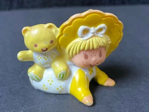Butterkeks, 1981 Vintage Strawberry Shortcake PVC Figur - Bild 1 von 3