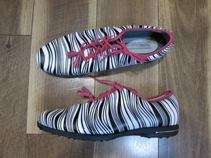 FootJoy FJ Damen-Golfschuhe schwarz/weiß Tailored Collection Zebramuster Größe 10M - Bild 1 von 11