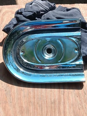 Ford Ranch Wagon 1958 luz trasera izquierda bisel (exterior) Foto 1 de 4