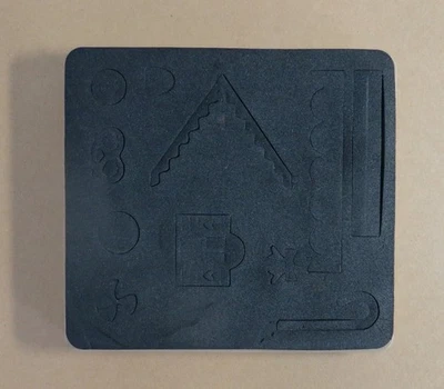 Tim Holtz ~ Sizzix BigZ  Die ~  Village Gingerbread ~ 661608 - Image 1 of 3