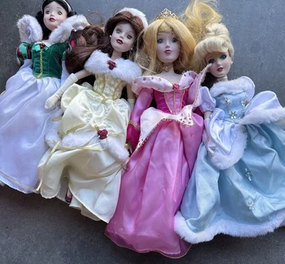 Lot Of 4 Disney Porcelain Brass Key Dolls, Snow White, Belle, Cinderella, Aurora - Image 1 of 4