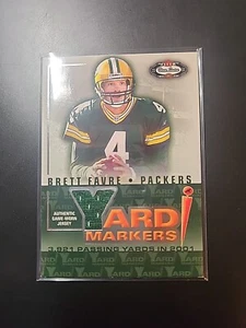 2002 Fleer Box Score - Yard Markers Brett Favre Game-Worn Jersey - HOF NM - Picture 1 of 2