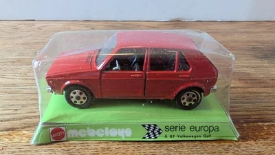 MEBETOYS SERIE EUROPA 1/43 VW VOLKSWAGEN GOLF A87 ROUGE MADE IN ITALY NON OUVERT - Photo 1/4