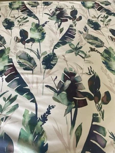 JOHN LEWIS PATTERNED TROPICAL LEAVES DUVET SET KING SIZE - Picture 1 of 5