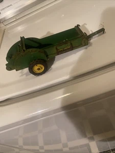 Vintage John Deere  40's- 50's 1/16th scale Manure spreader - Picture 1 of 4