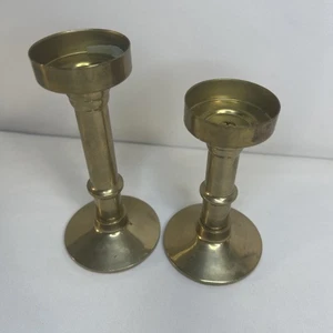 Vintage Set 2 Brass Candle Holders "Made in Taiwan Republic of China"  6" & 5" - Picture 1 of 21