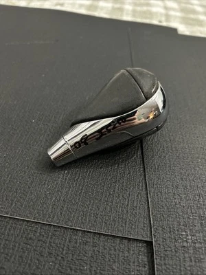 2006-2013 LEXUS IS250 IS350 AUTOMATIC SHIFTER SHIFT KNOB M228 - Image 1 of 4