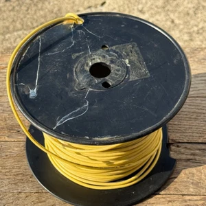 14 AWG 300-400 piedi giallo filo THHW o THWN o M1W 600V filo auto casa - Foto 1 di 5