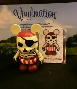 Disney Vinylmation 3" Park Set 5 Fluch der Karibik Skelett Steuermann Karte - Bild 1 von 2