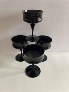 Vintage Black Glass Champagne Coupes Set Of 4 - Picture 1 of 3