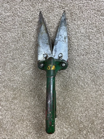 Doo Klip Grass Clippers Vintage Cover