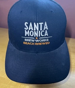 Santa Monica Brew Works Mütze Trucker Mesh FlexfitCap bestickt - Bild 1 von 9