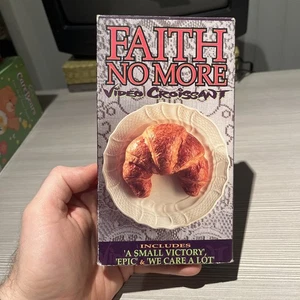 Video Croissant by Faith No More (VHS, Jan-1993, Warner Reprise Video) - Picture 1 of 13