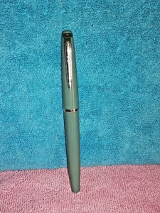 Vintage UTILEX Condor Fountain Pen Gold Nib - Picture 1 of 5