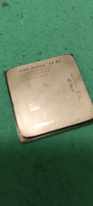 Advanced Micro Devices Athlon 64 X2 3800+ 2 GHz ADO3800IAA5CU - presa AM2- - Foto 1 di 3