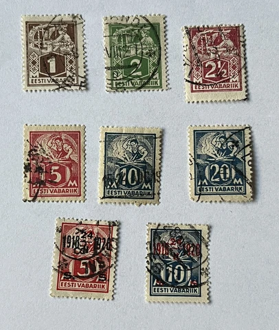 1922-1925 ESTONIA DEFINITIVES STAMPS LOT OF 8 DIFFERENT WITH TWO OVERPRINTS Cover