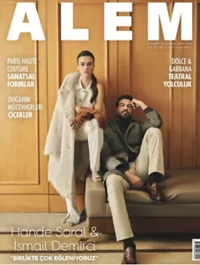 Alem Turkish Magazine Hande Soral & İsmail Demirci - January 2025 /Fast Shipping - Foto 1 di 6
