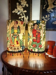 Cheap Post AU!! NEW handmade Frida Kahlo Tripod Lamp W20xH40cm - CREAM - Picture 1 of 8