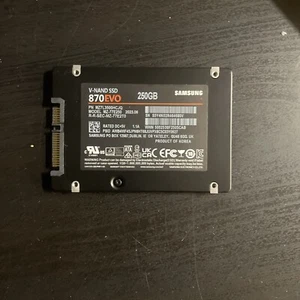 Samsung MZ-77E250 870 EVO 250 GB 2.5" SATA III Internal SSD MZ7L3250HCJQ - Picture 1 of 4