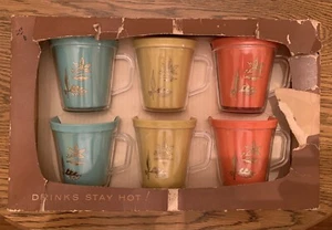 Vintage MCM Set Of 6 STA-HOT Insulated Mugs With Original Box NOS - Picture 1 of 4
