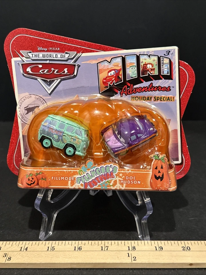Disney Pixar Cars Mini Aventuras Festival de Fillmore Doc Hudson Coche Coche de Juguete Foto 1 de 4