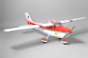 Phoenix - Cessna 182 - 1660mm - Bild 1 von 24
