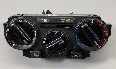 Unidad de control de calefacción de aire acondicionado montada en el tablero para Nissan Juke T1013235F 11-17 Foto 1 de 4