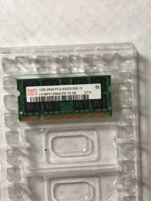 Hynix 1GB 2Rx8 Memory  ram PC2-5300S-555-12  - Image 1 of 4