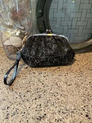 Coach винтажный Lurex подпись в рамке Kisslock атласный кошелек с ремешком - Изображение 1 из 4