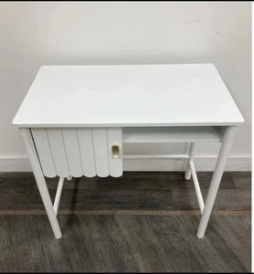 Tavolo scrivania Mae smerlato 80x75x45 cm bianco moderno e complementare - prezzo consigliato £ 119,99 - Foto 1 di 4